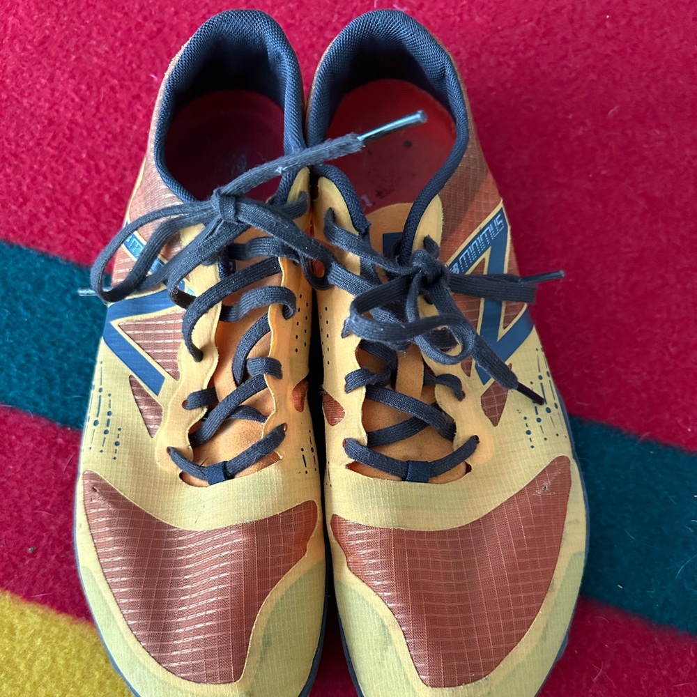 New Balance Minimus Sz 10